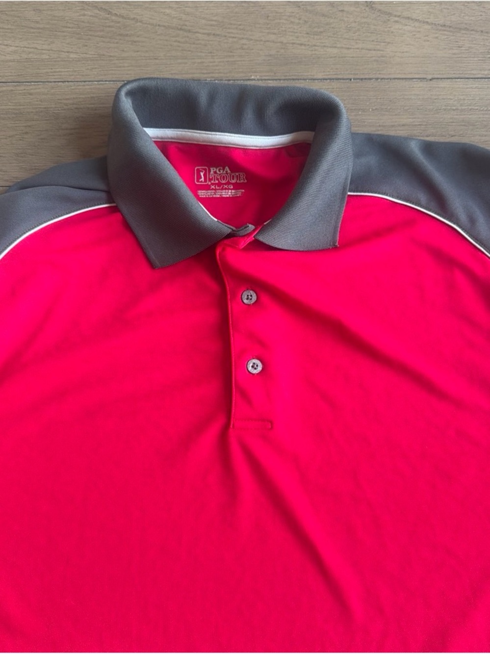 PGA TOUR Men’s Red & Gray Golf Polo
Size XL
Used